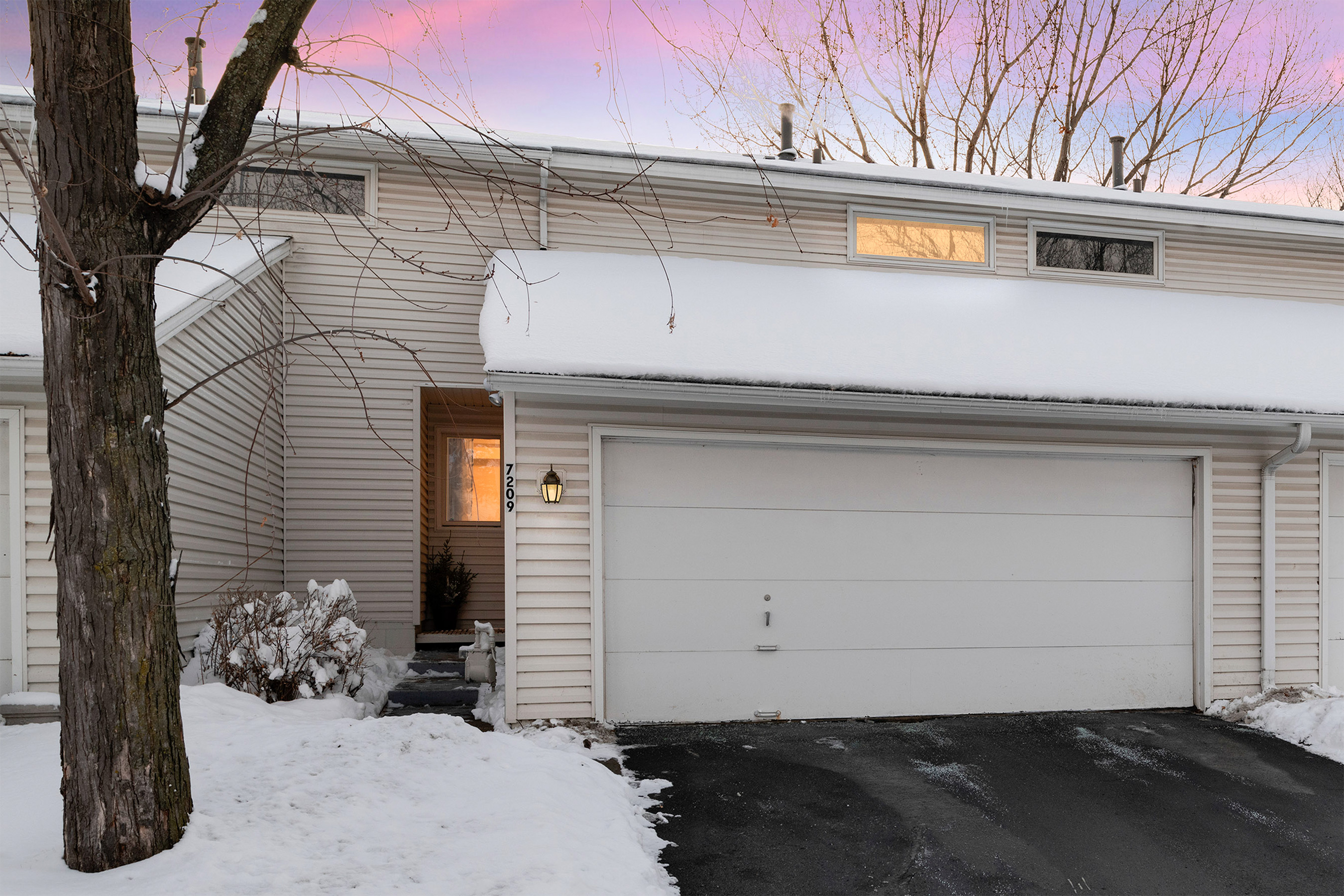 Association Maintained Snow and Lawn Care