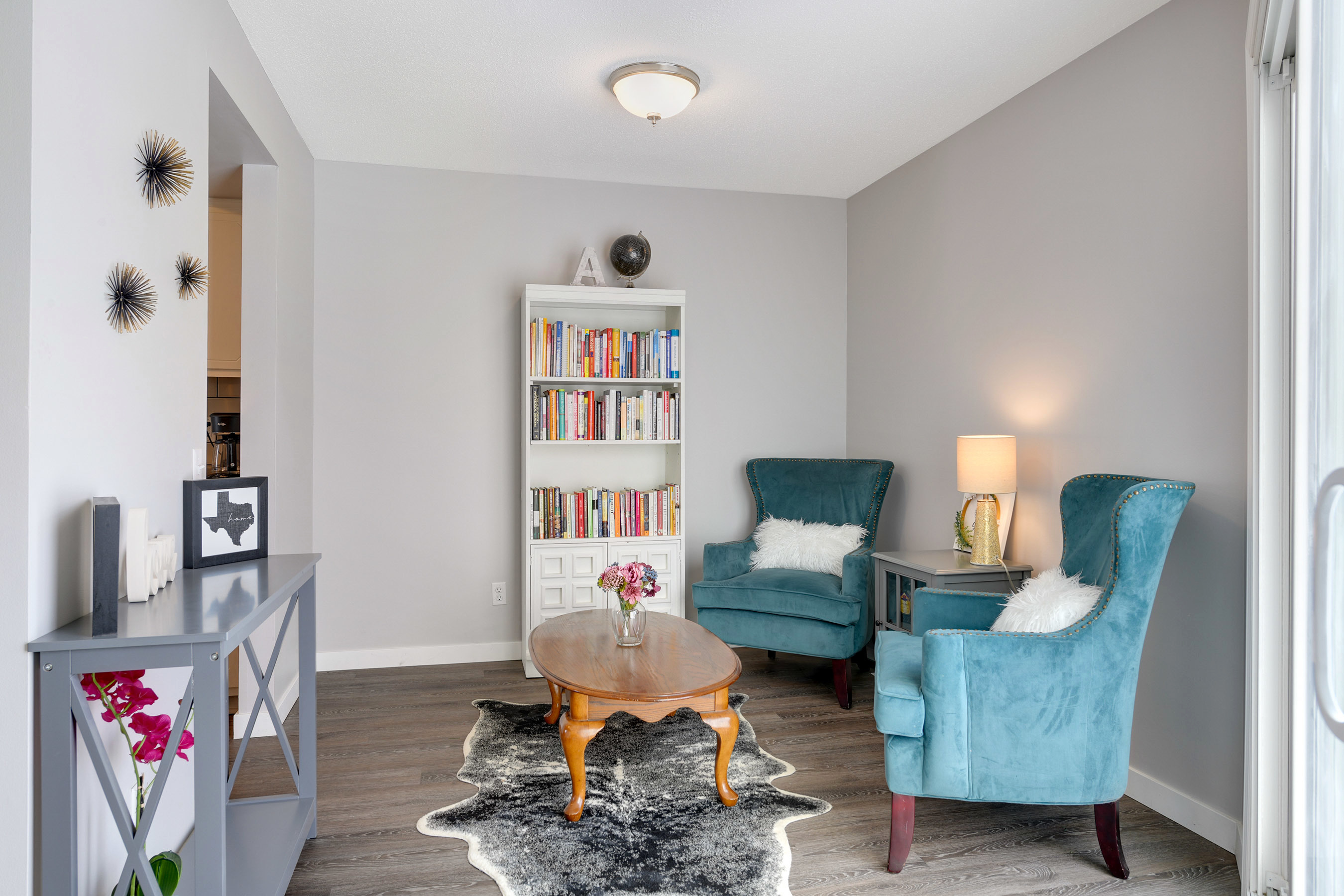 Formal Dining or Flex Space