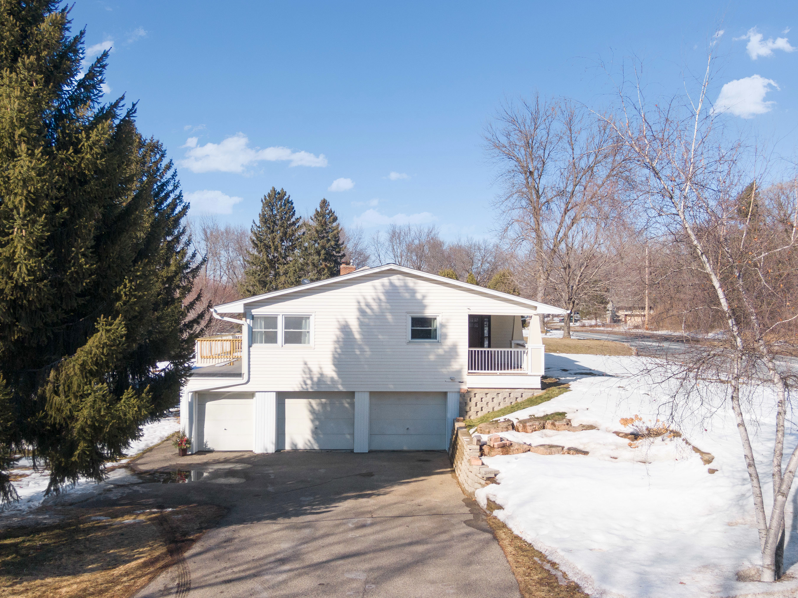 3745 Blackhawk Rd, Eagan, MN 55122, USA Photos
