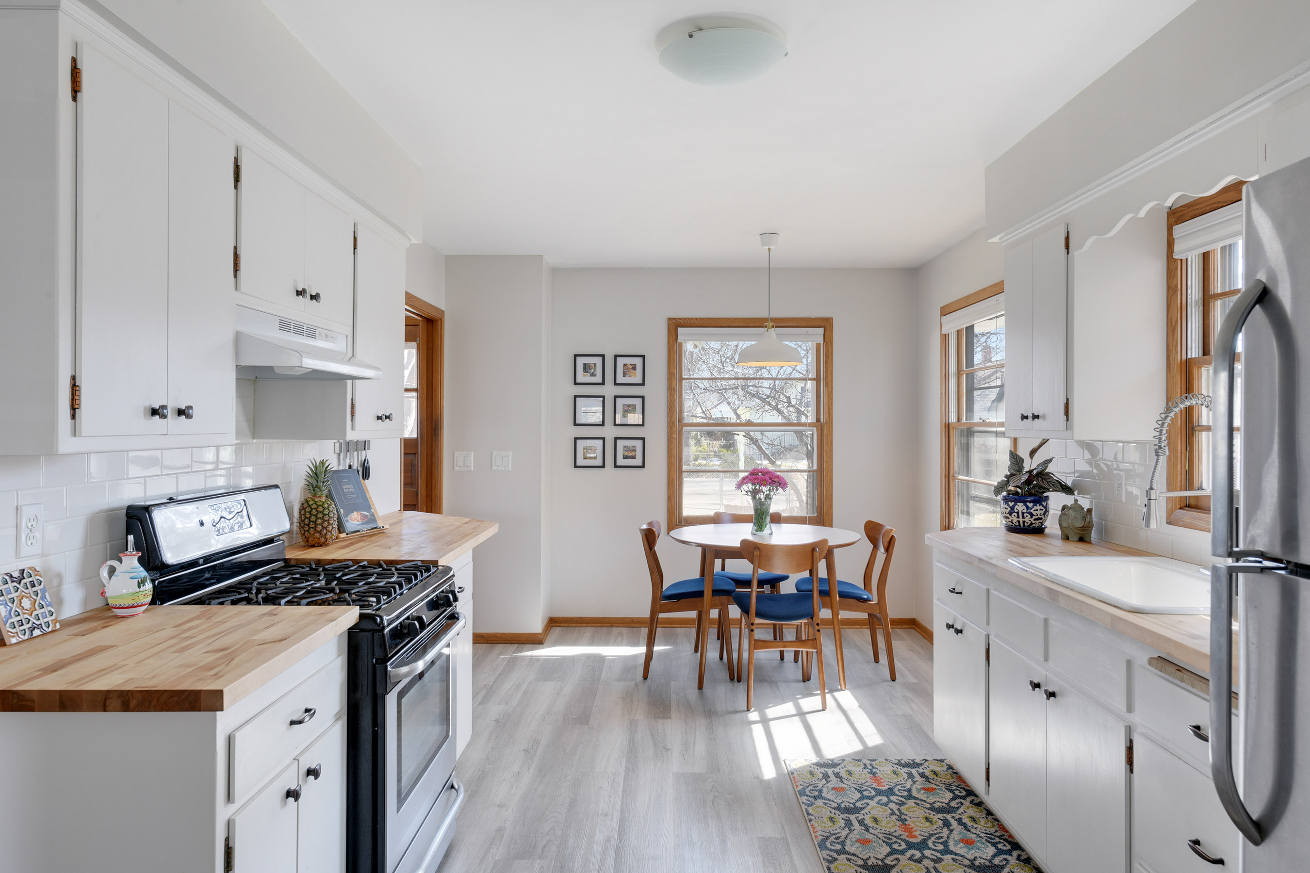 Spacious Kitchen!