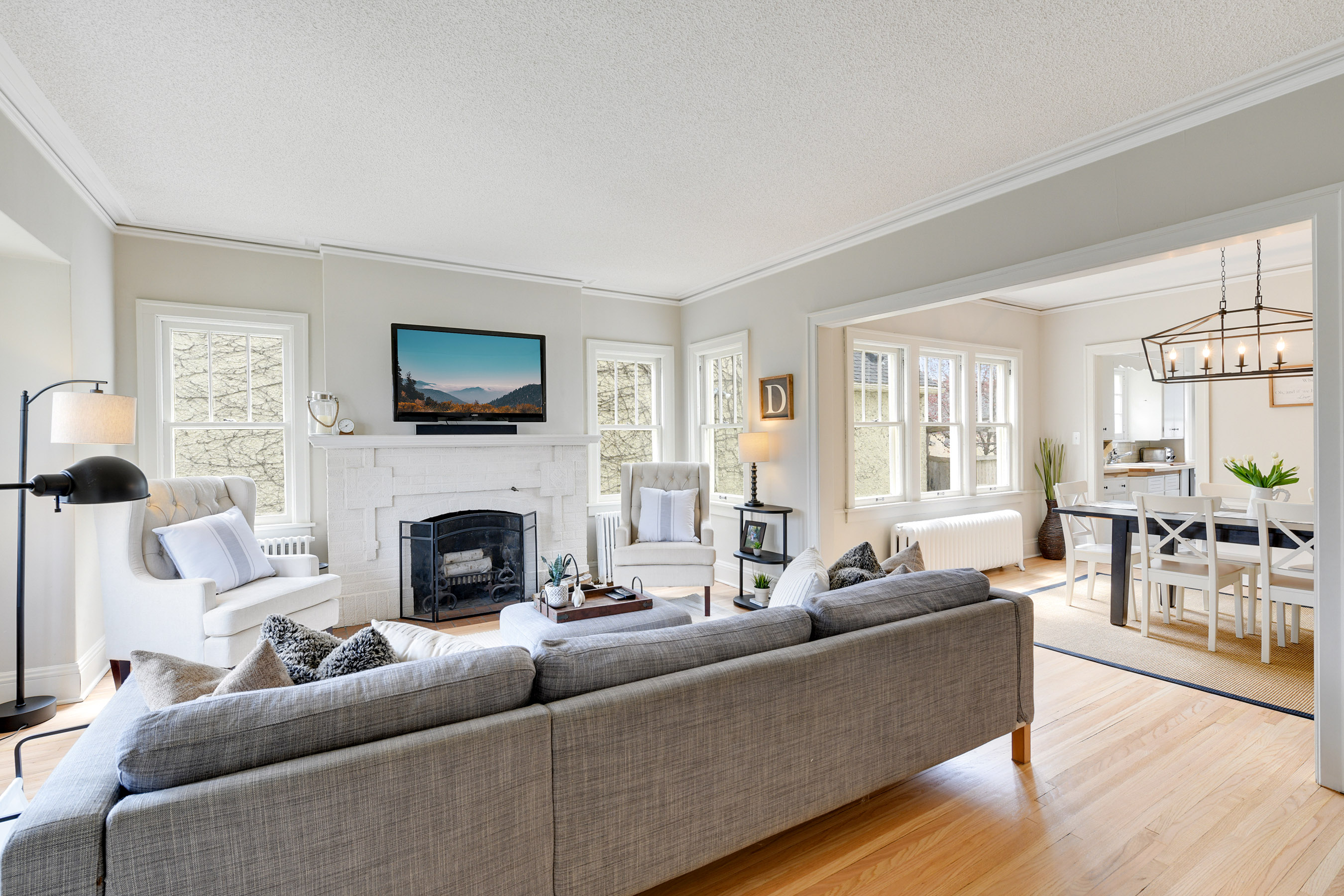 Tons of natural light through all the East, South and West facing windows!