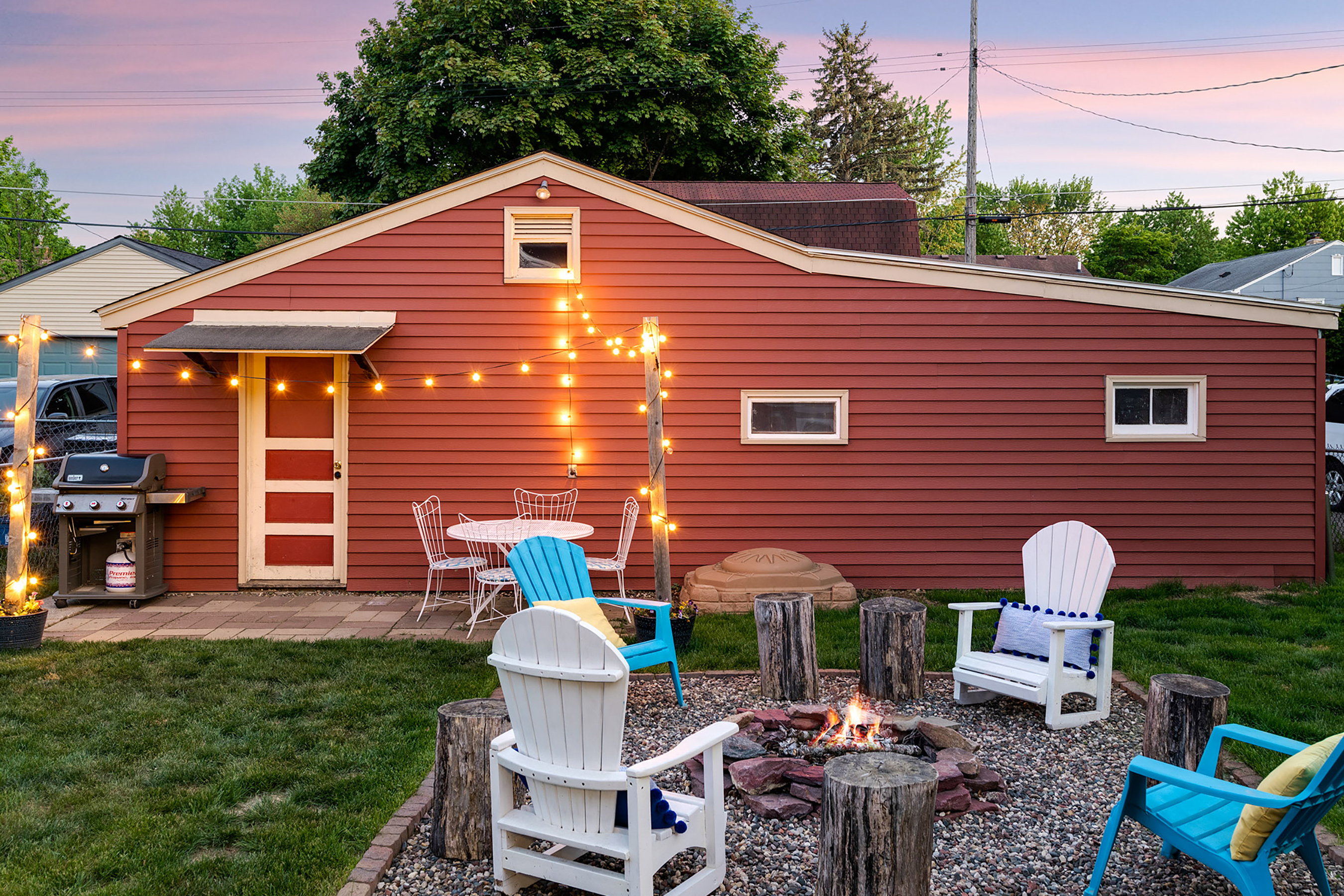 Bonfire Pit area and Paver Patio!