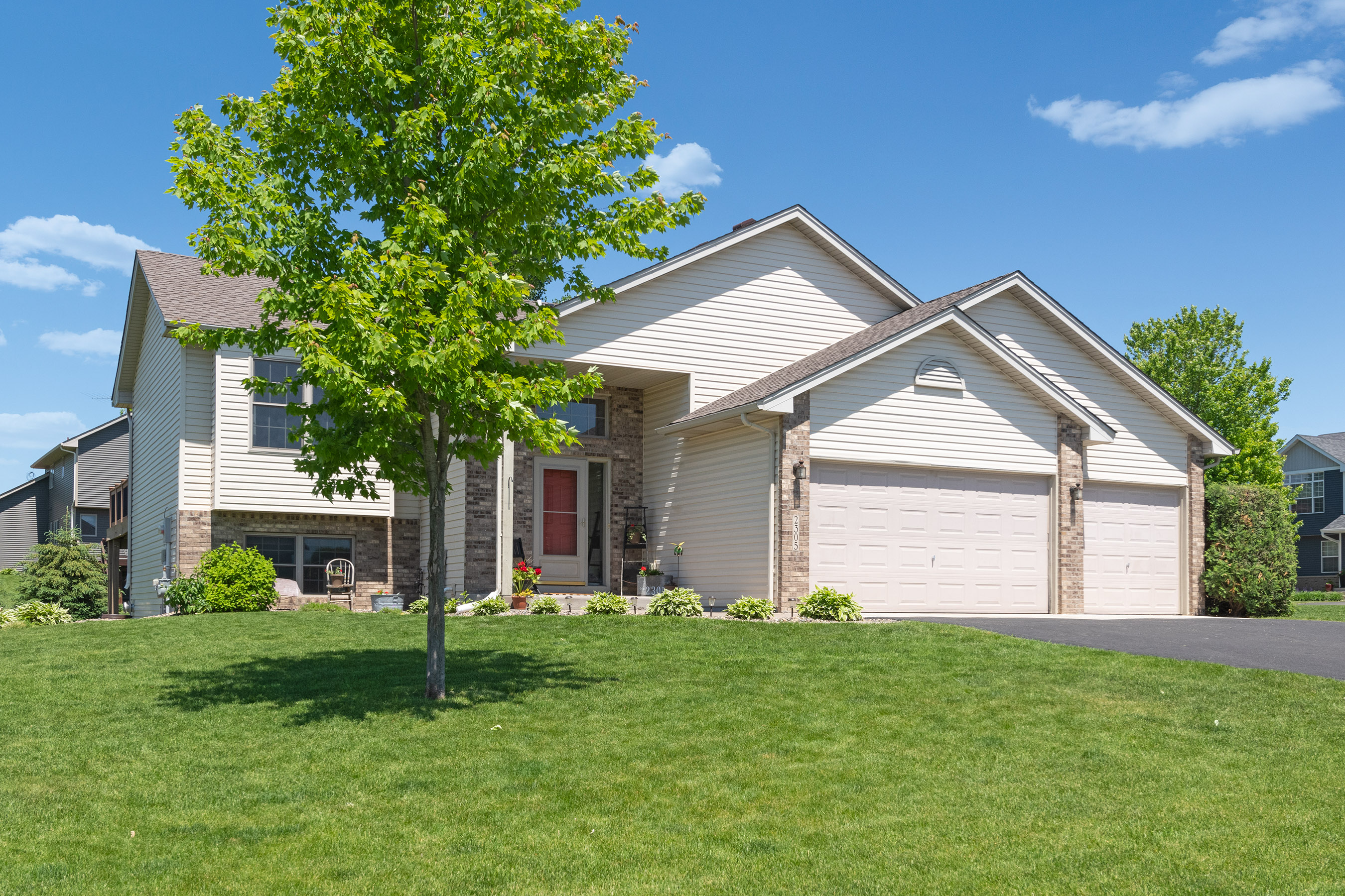 2305 Buffalo Ridge Dr, Buffalo, MN 55313, USA Photos