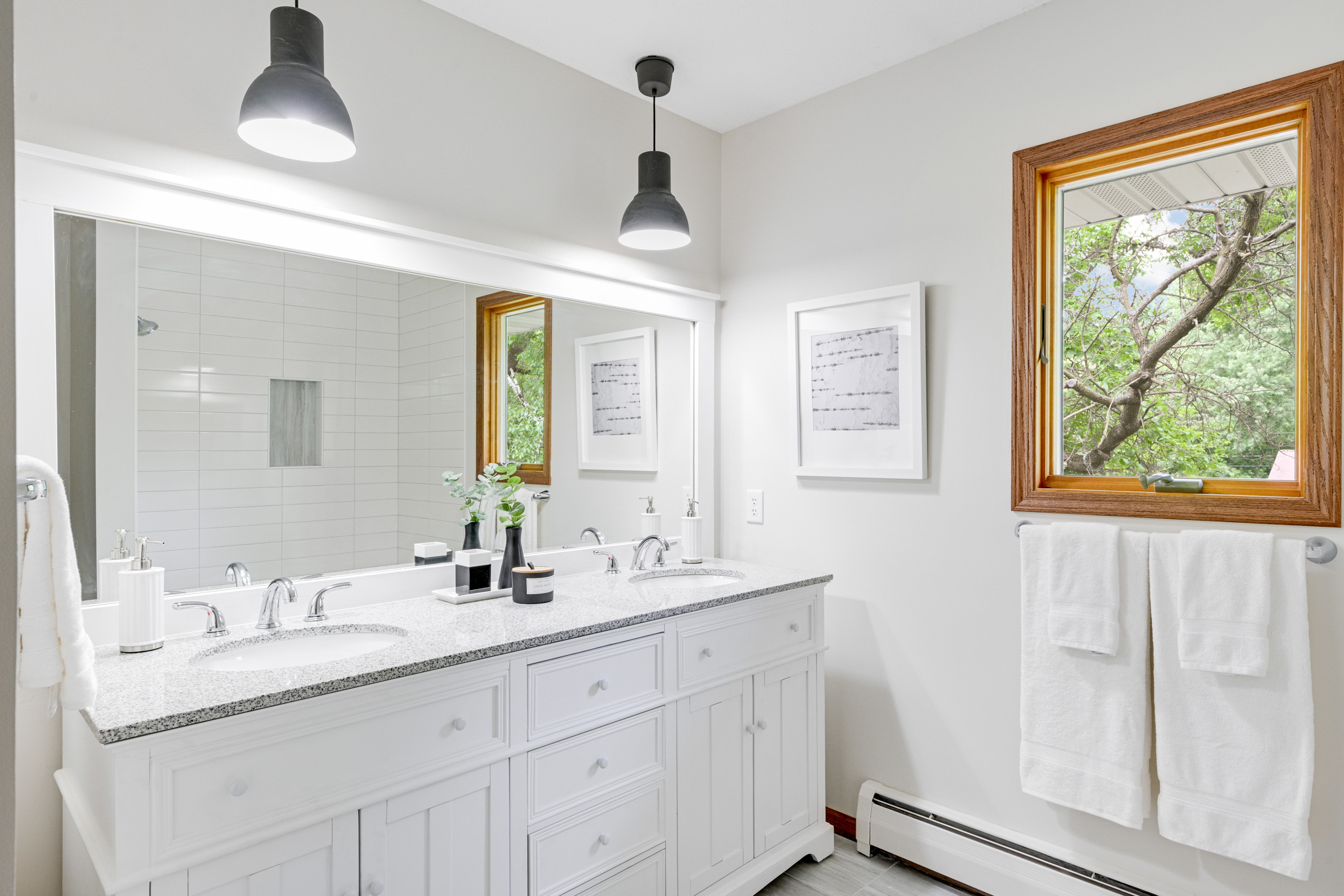Newly Renovated FULL Bath with Dual Vanity