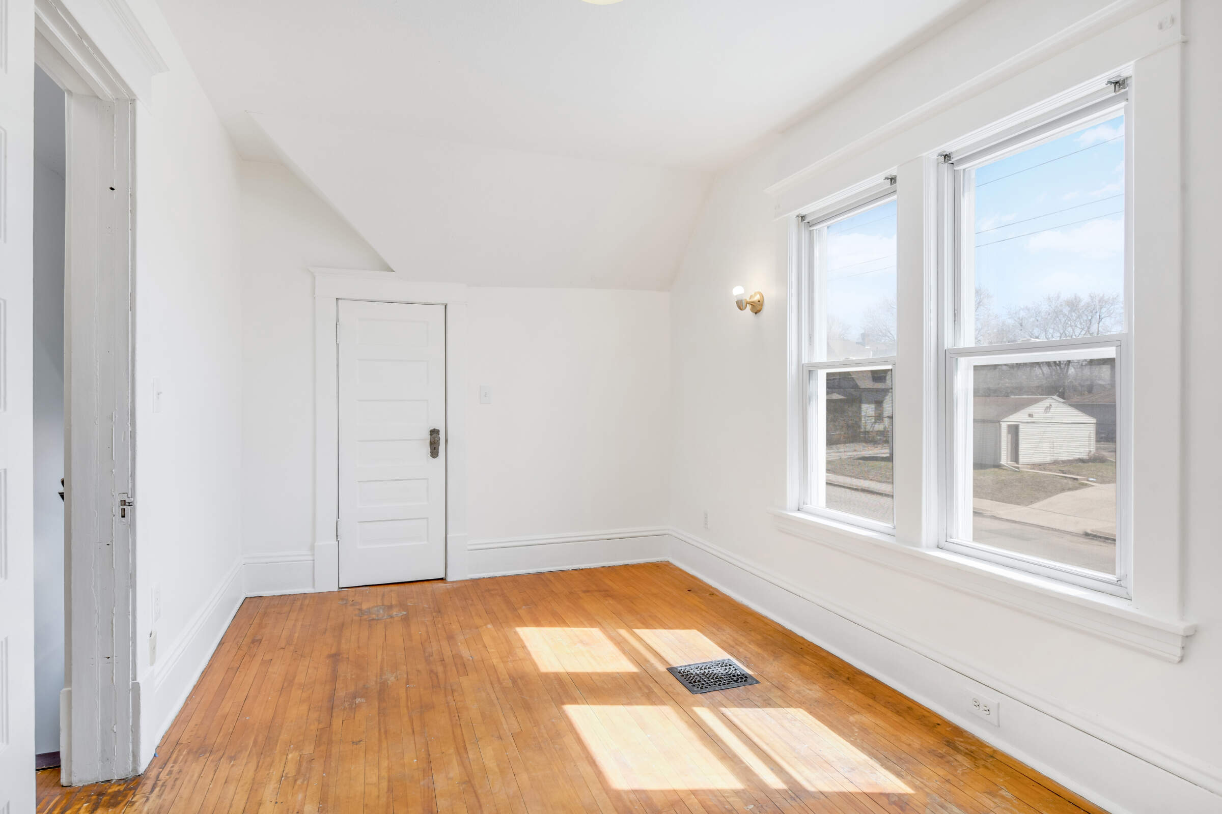 First upstairs bedroom (1 of 3 on the upper level)