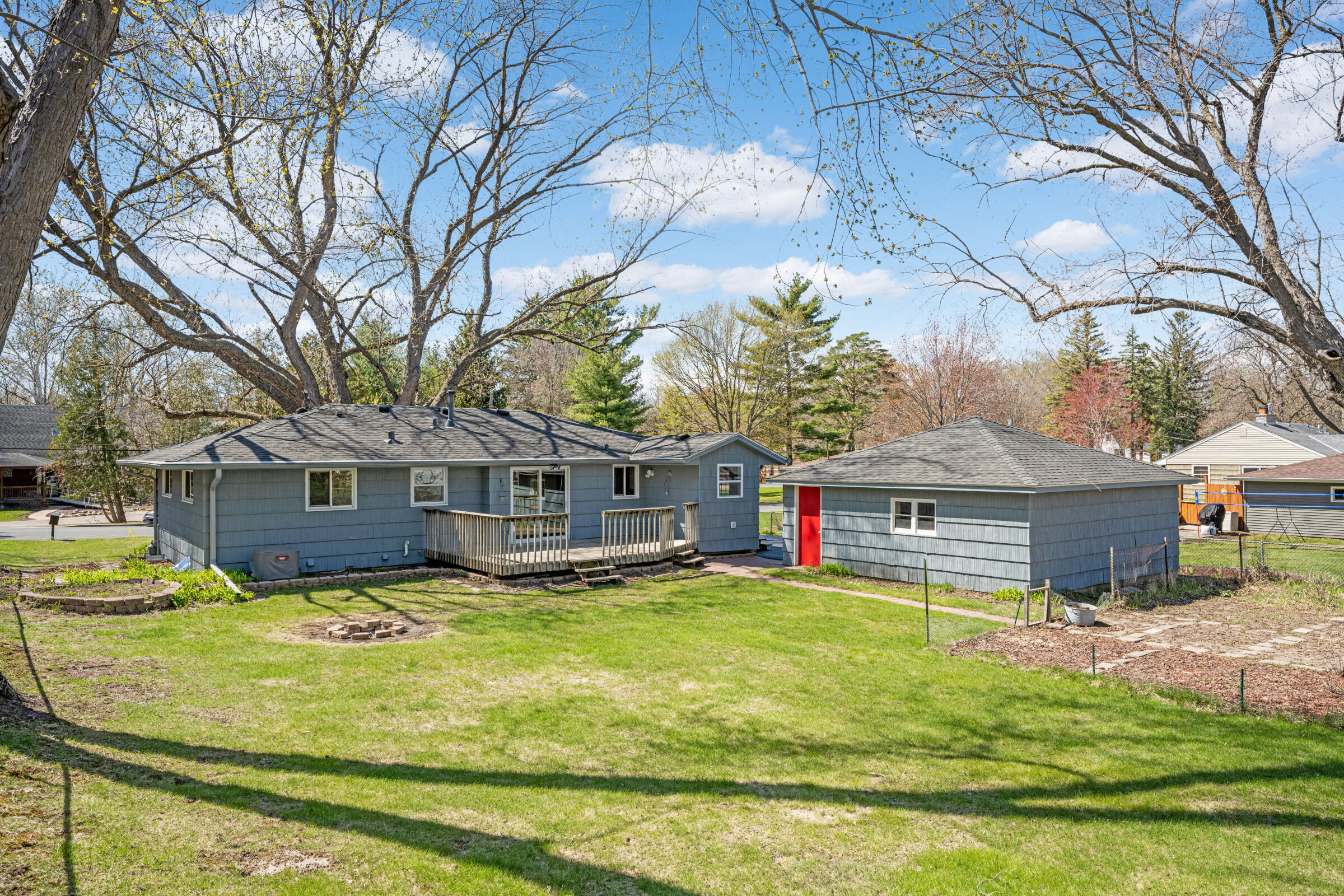 Great backyard with Garden, Bonfire Pit, and Deck!